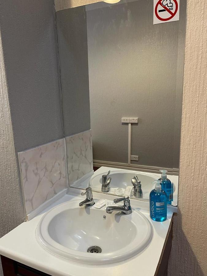 הרו St Nicholas Hotel מראה חיצוני תמונה